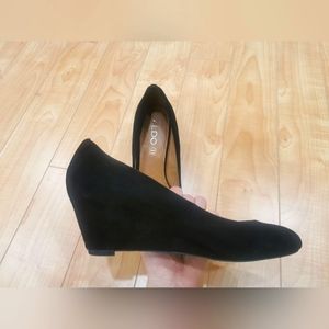 Leather low heels